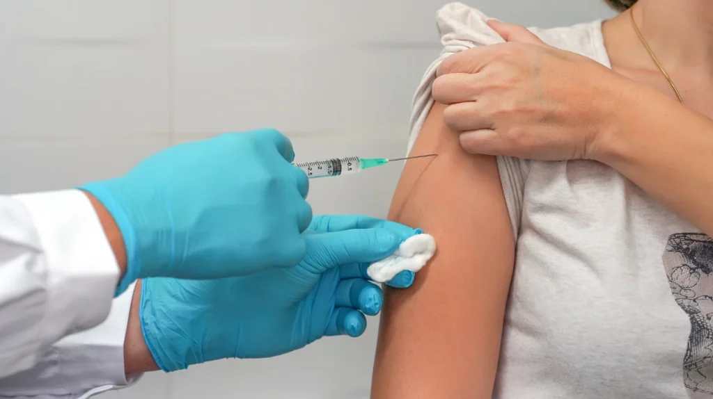 A Loving Mother's Guide to Vaccinations During Pregnancy in India: Ensuring Ultimate Safety for You and Your Baby 2 vaccination
